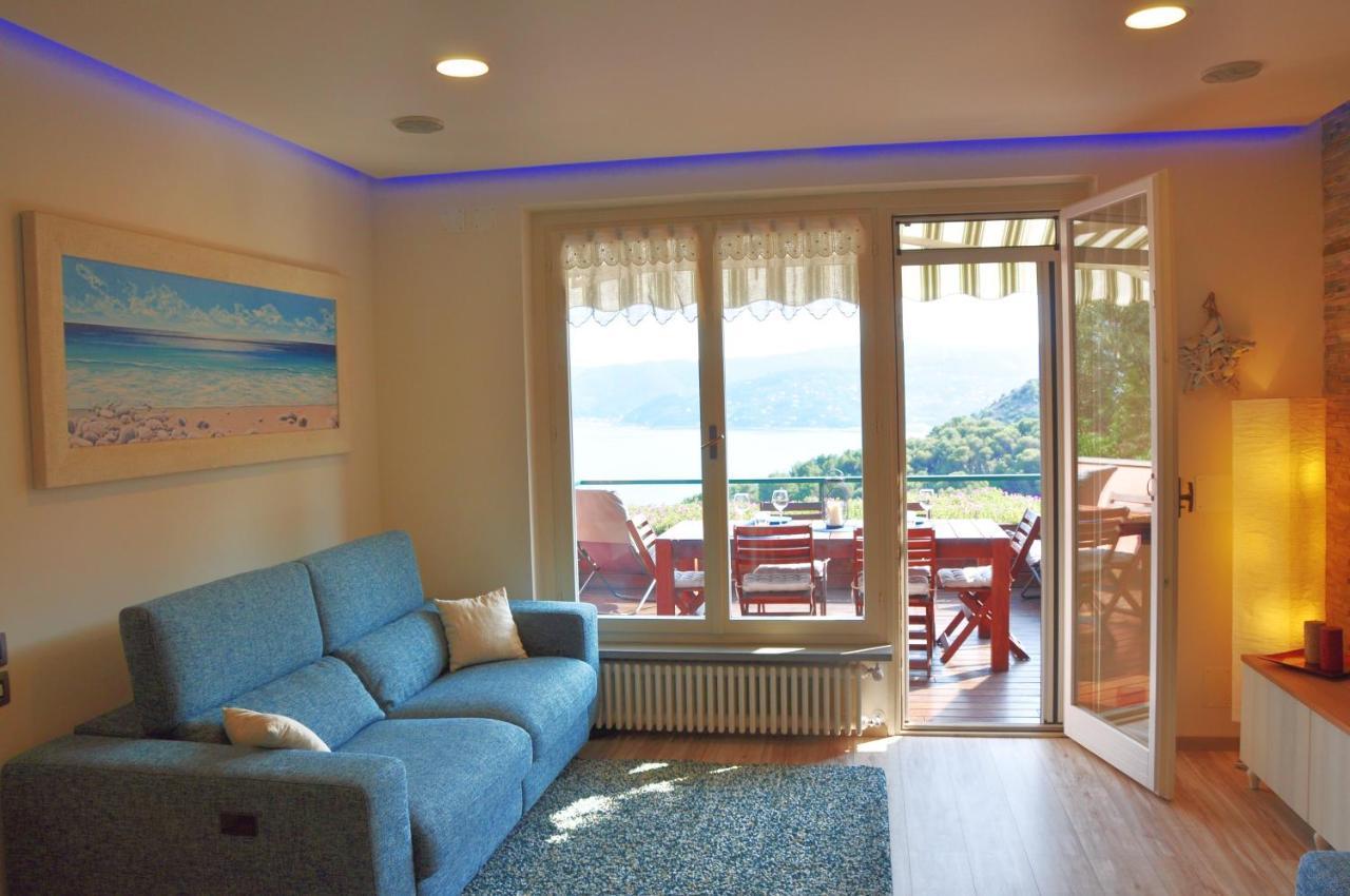 Una Spettacolare Vista Mare - Casa Con Jacuzzi Bergeggi Buitenkant foto