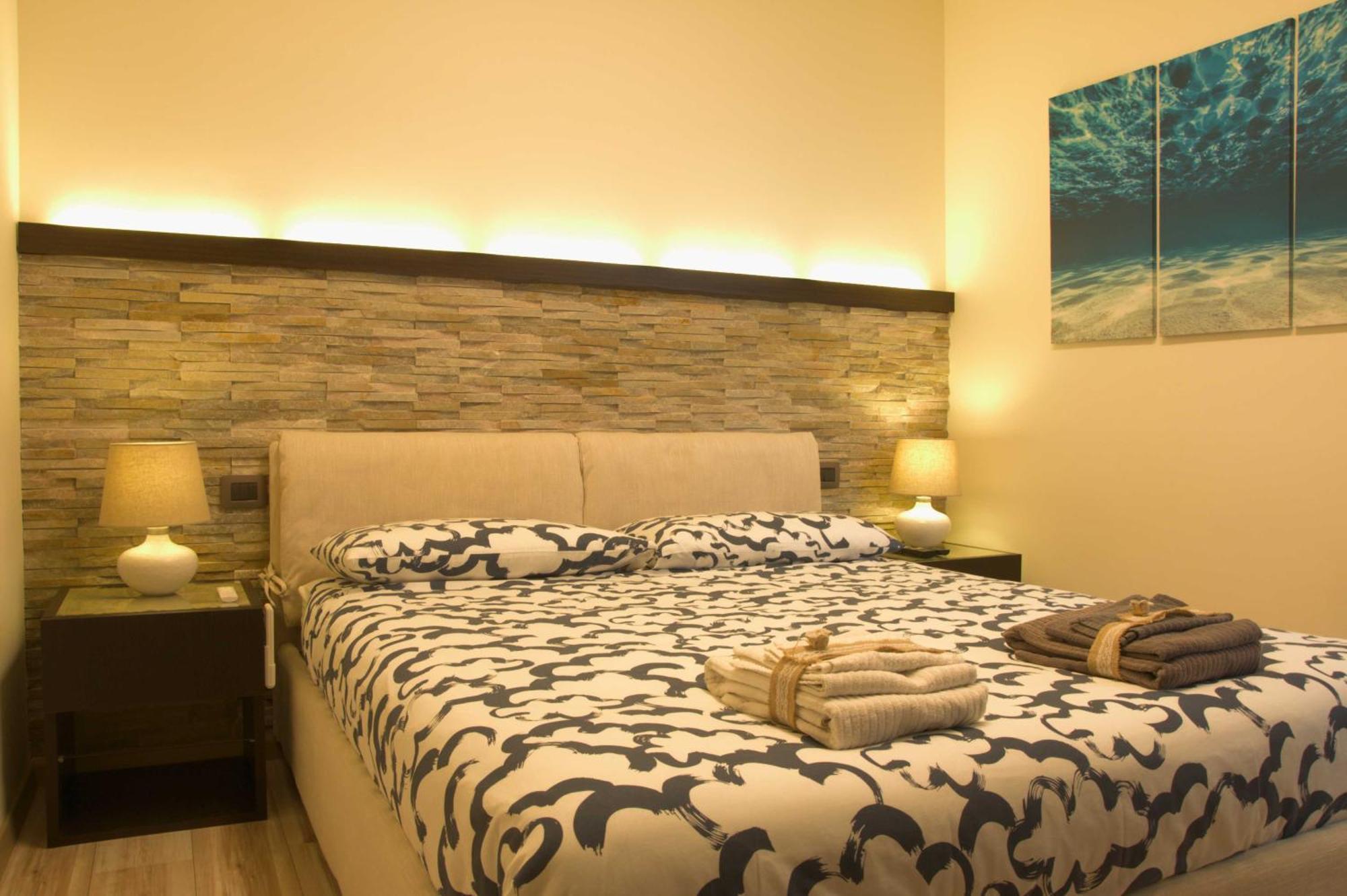 Una Spettacolare Vista Mare - Casa Con Jacuzzi Bergeggi Buitenkant foto