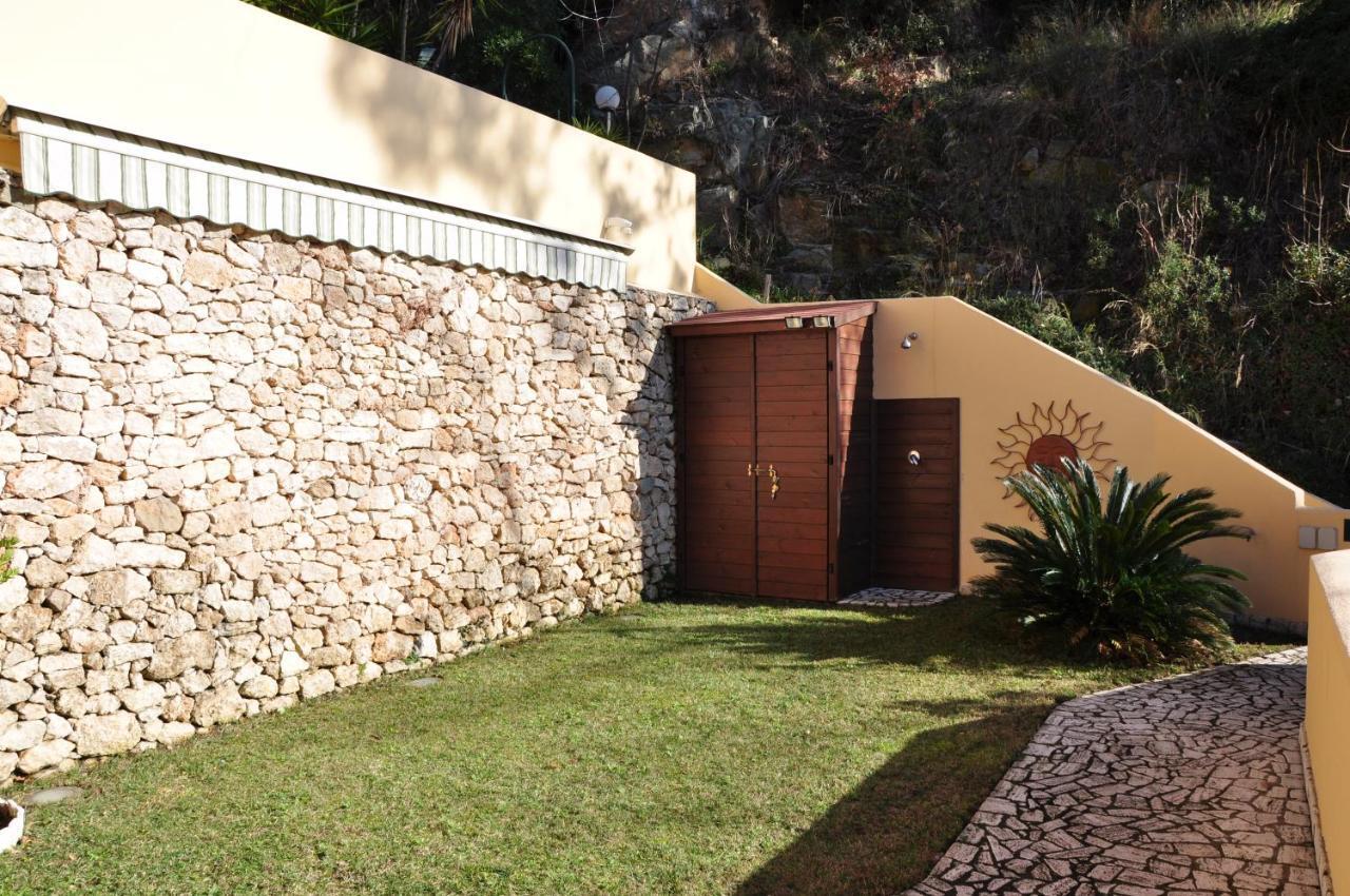 Una Spettacolare Vista Mare - Casa Con Jacuzzi Bergeggi Buitenkant foto